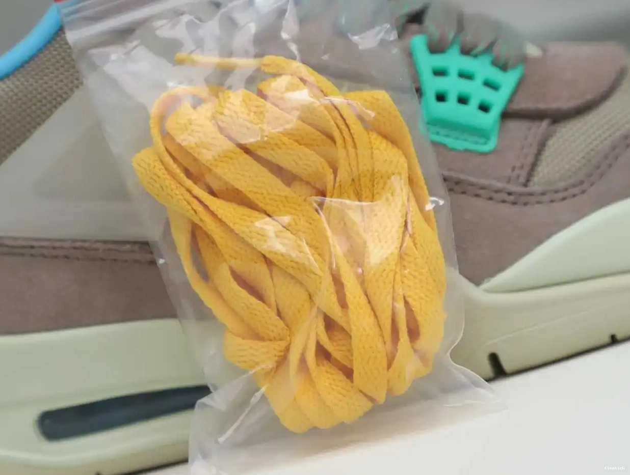 LA RETRO 'TAUPE AIR HAZE' JORDAN 4 X UNION 0519